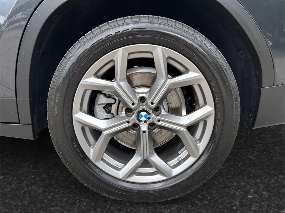 BMW X3 photo 15