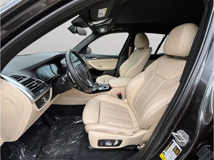 BMW X3 photo 2