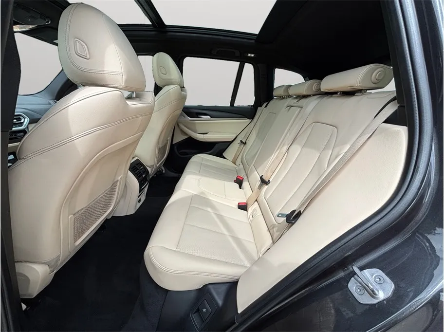 BMW X3 photo 36