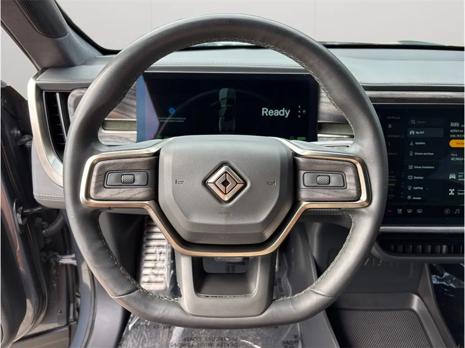 Rivian R1T photo 26