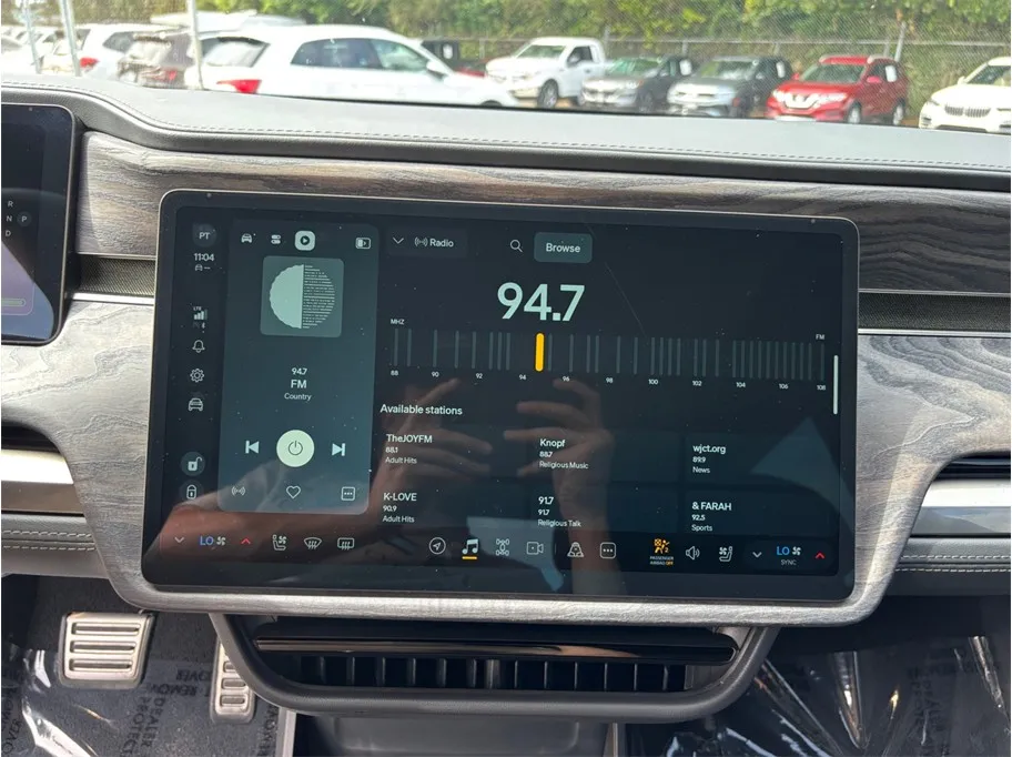Rivian R1T photo 27