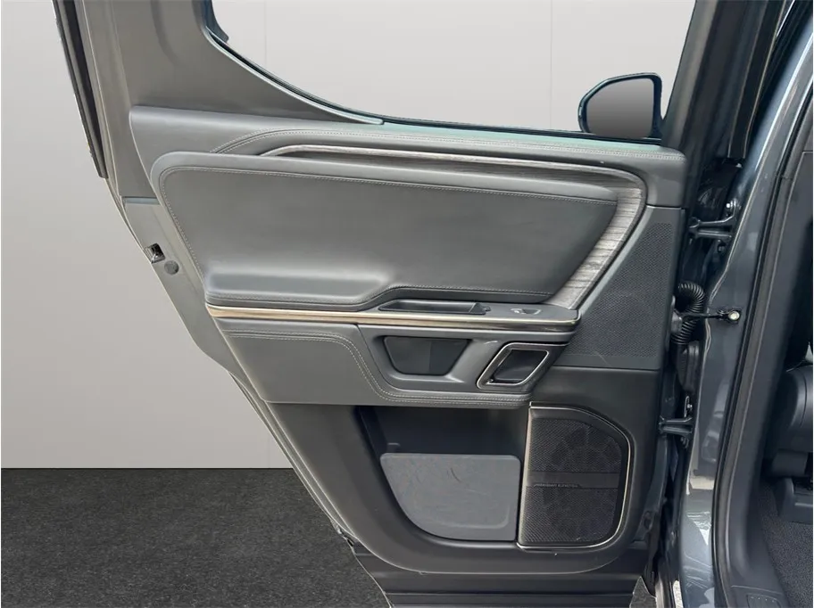 Rivian R1T photo 37