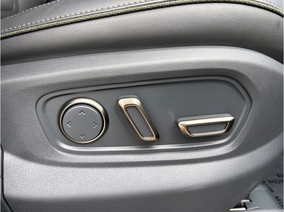 Rivian R1T photo 45