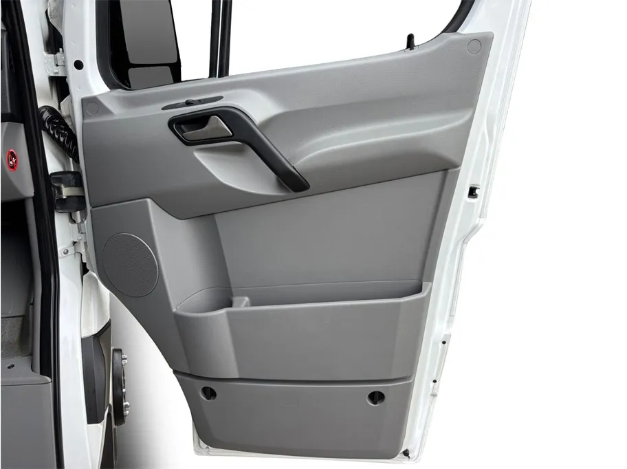 Mercedes-Benz Sprinter photo 30