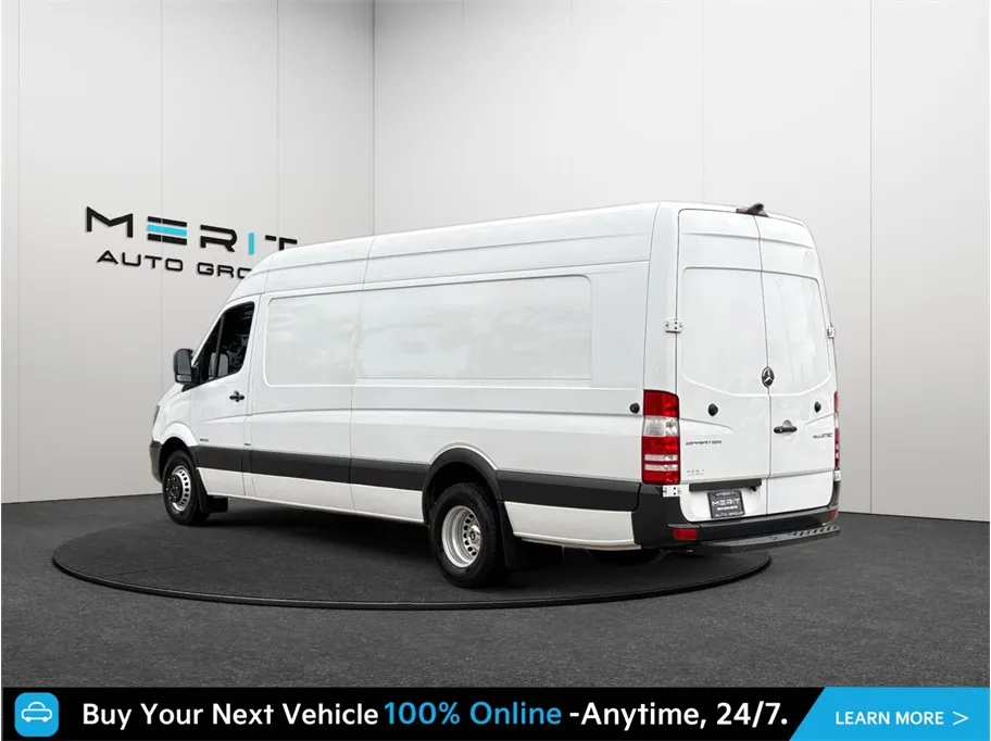 Mercedes-Benz Sprinter photo 7