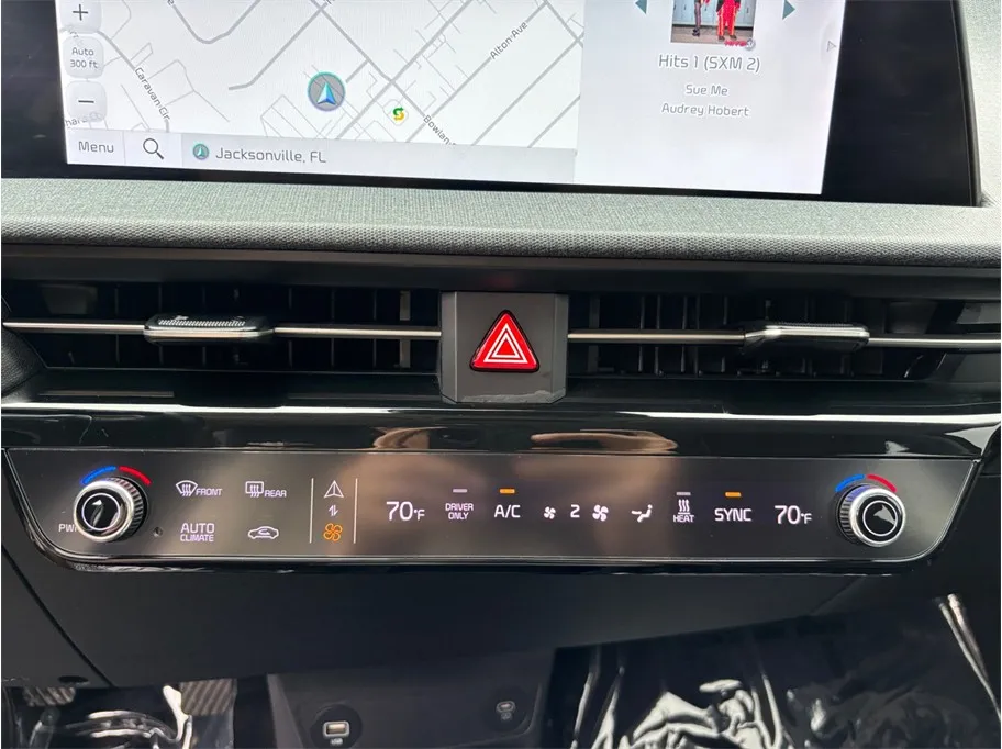 Kia EV6 photo 34