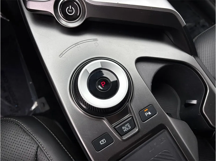 Kia EV6 photo 37