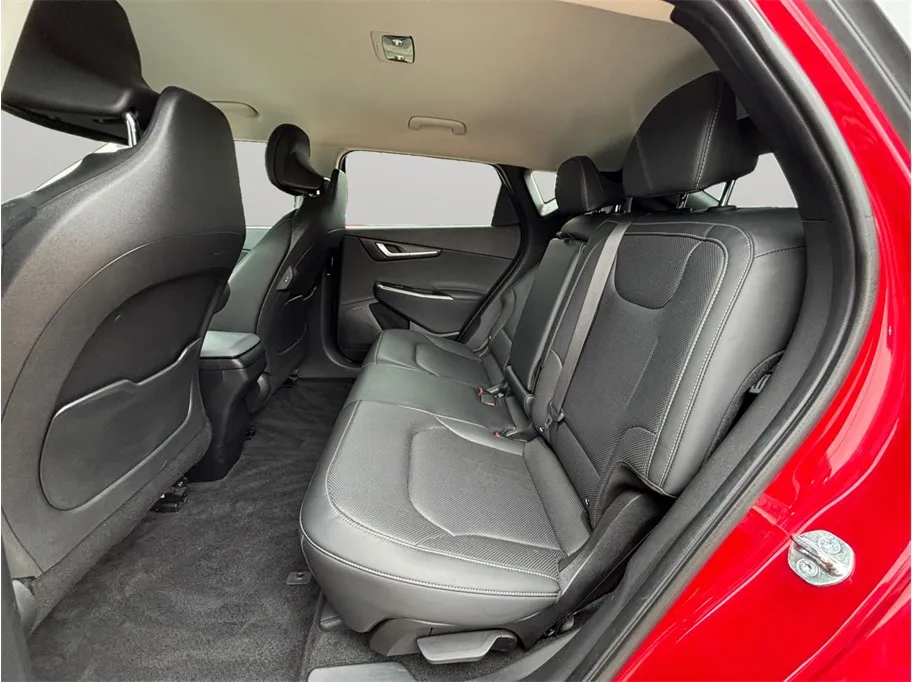 Kia EV6 photo 38