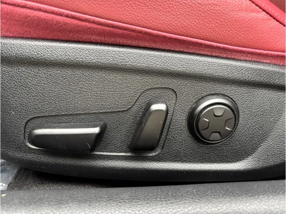 Kia Stinger photo 22