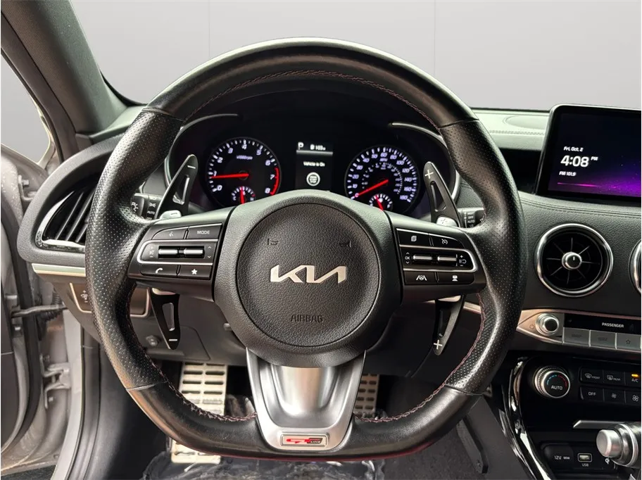 Kia Stinger photo 27