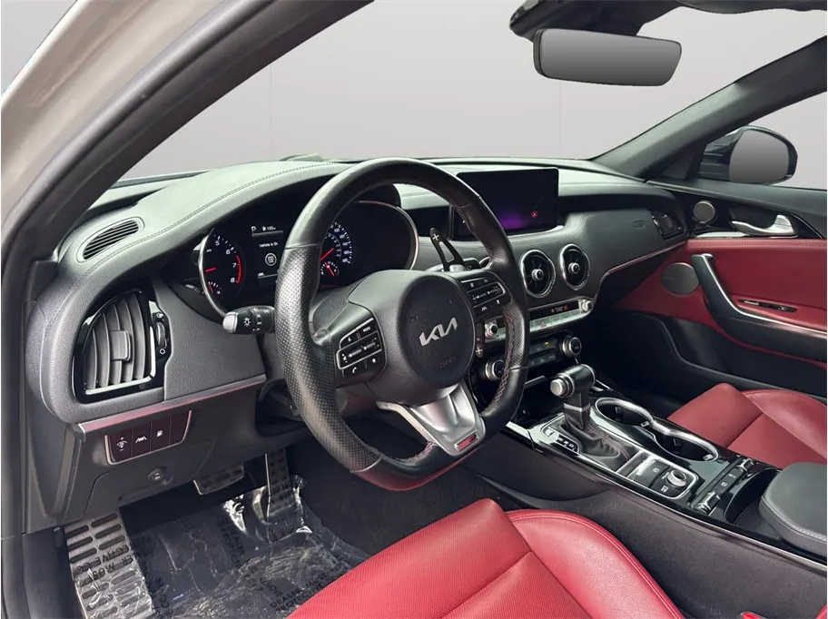 Kia Stinger photo 6