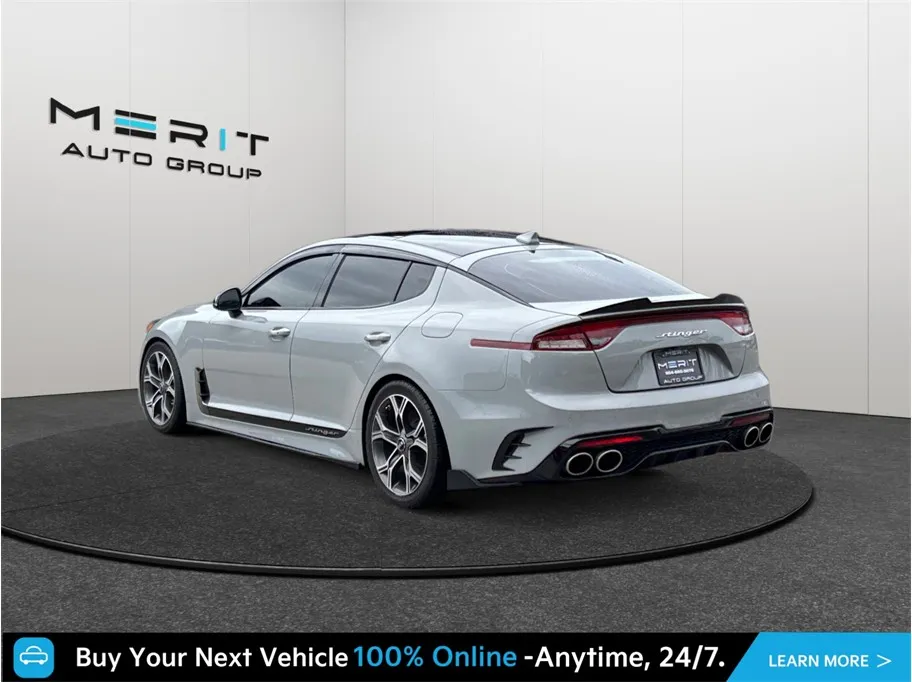 Kia Stinger photo 7