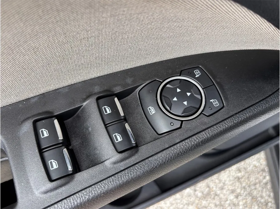 Ford Fusion photo 18