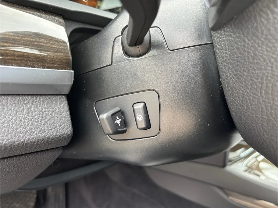 BMW 7 Series photo 20