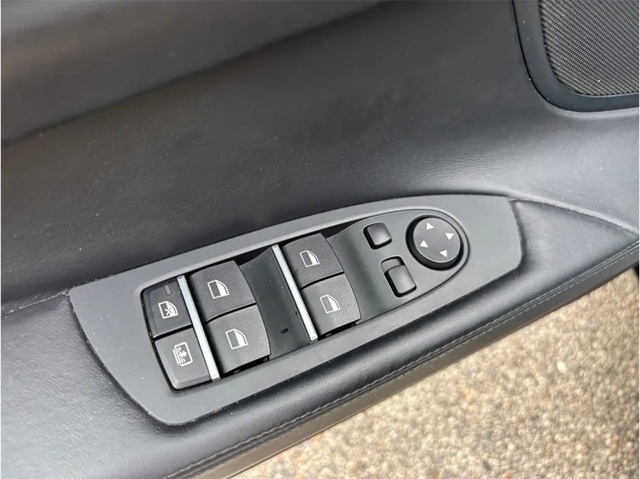 BMW 7 Series photo 22