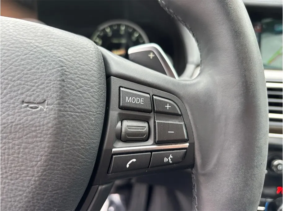 BMW 7 Series photo 28