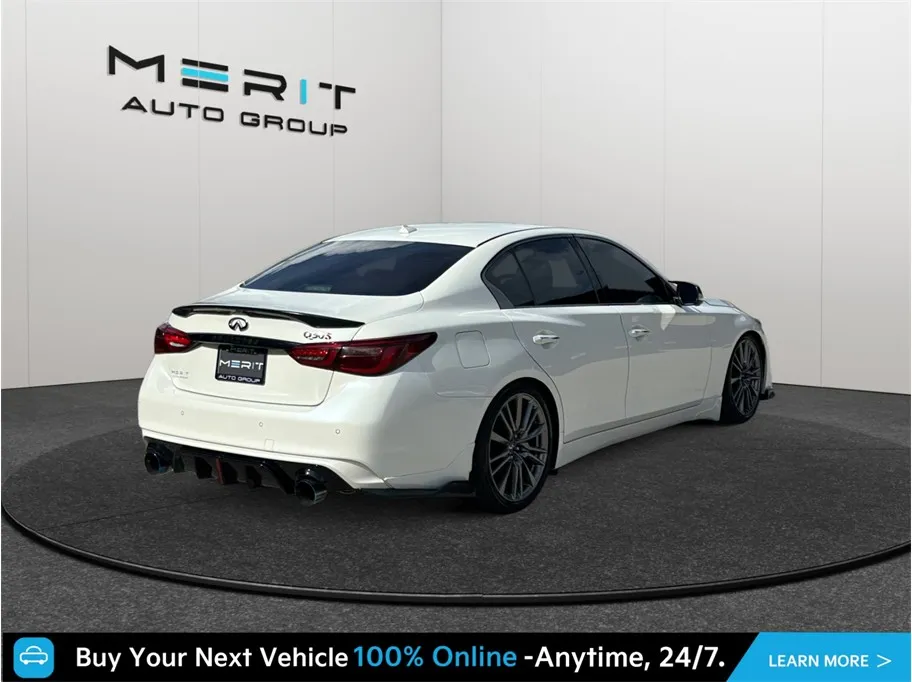 Infiniti Q50 photo 9