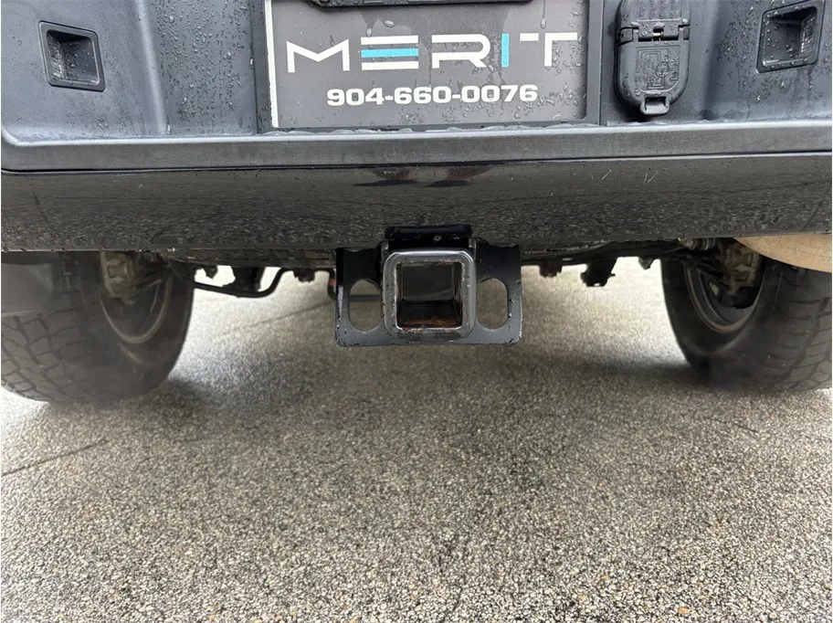 Nissan Titan photo 16