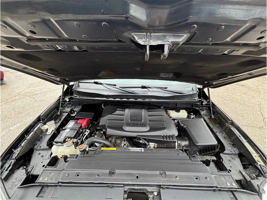 Nissan Titan photo 48