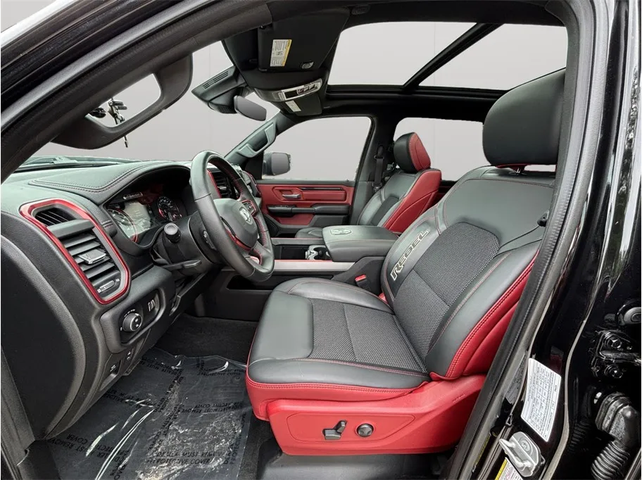Ram 1500 photo 2
