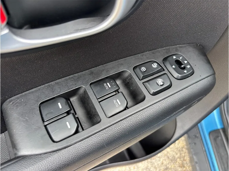Kia Soul photo 14