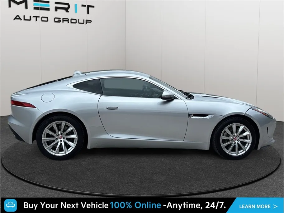 Jaguar F-TYPE photo 10