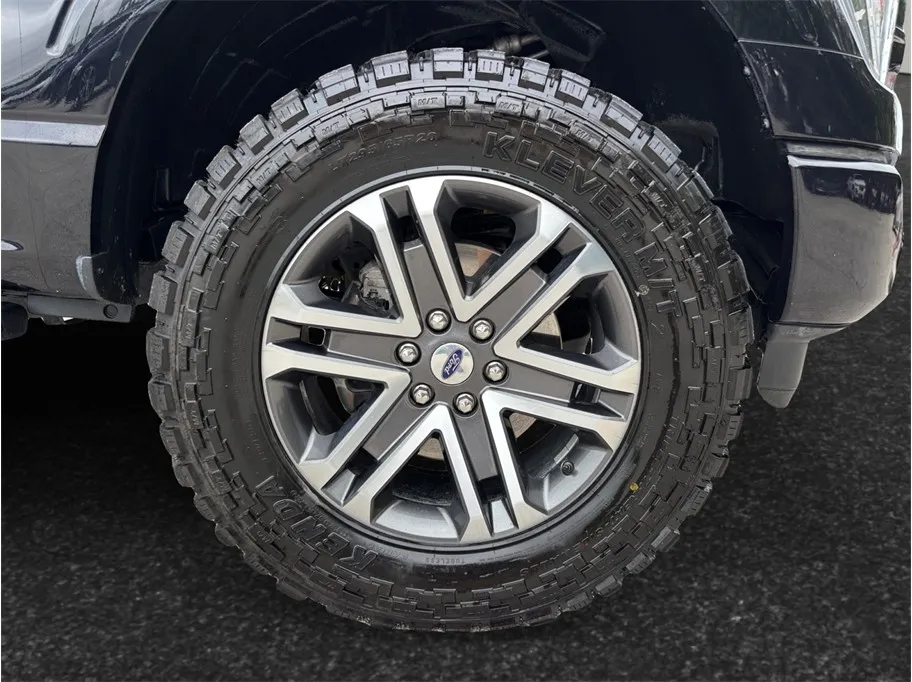 Ford F-150 photo 13