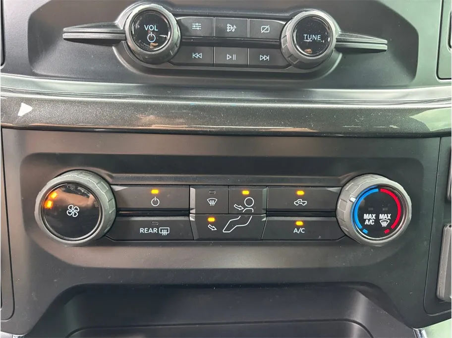 Ford F-150 photo 27