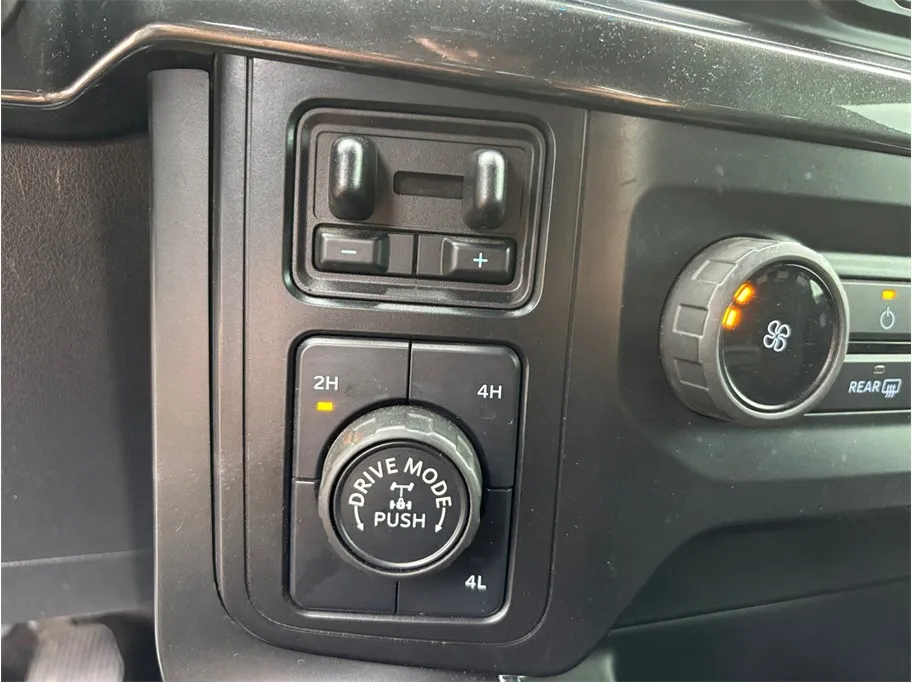 Ford F-150 photo 28