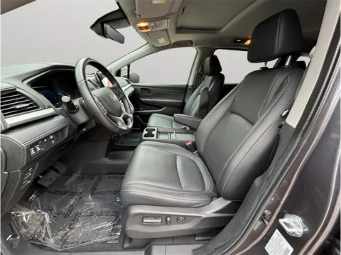 Photos of 2024 Honda Odyssey EX-L Minivan 4D for sale in Jacksonville, FL at Merit Auto Group Atlantic