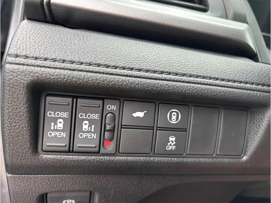 Honda Odyssey photo 31