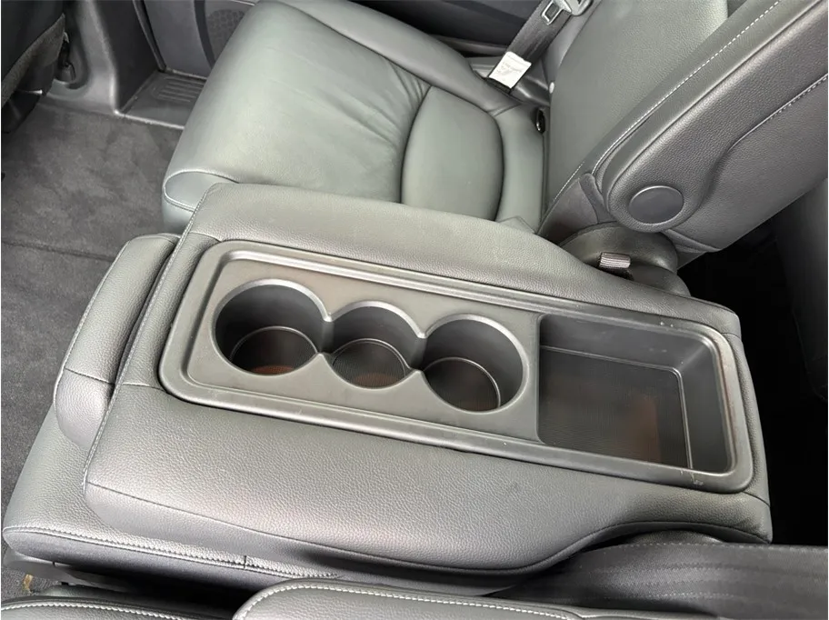 Honda Odyssey photo 38