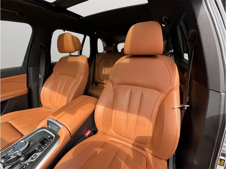 BMW X5 photo 21