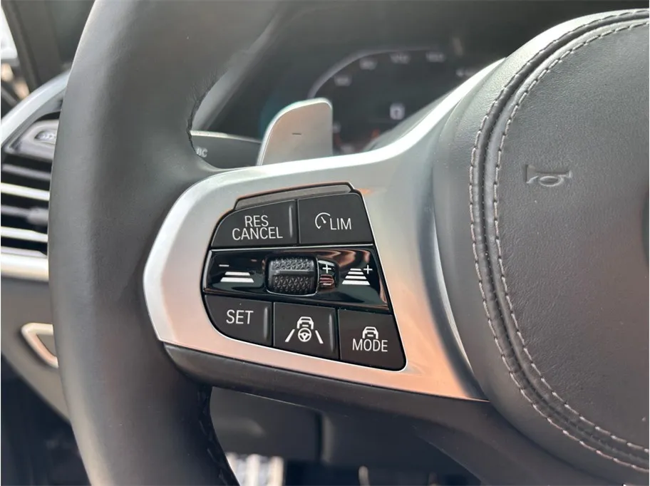BMW X5 photo 30