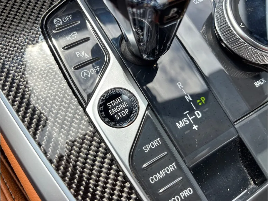 BMW X5 photo 32