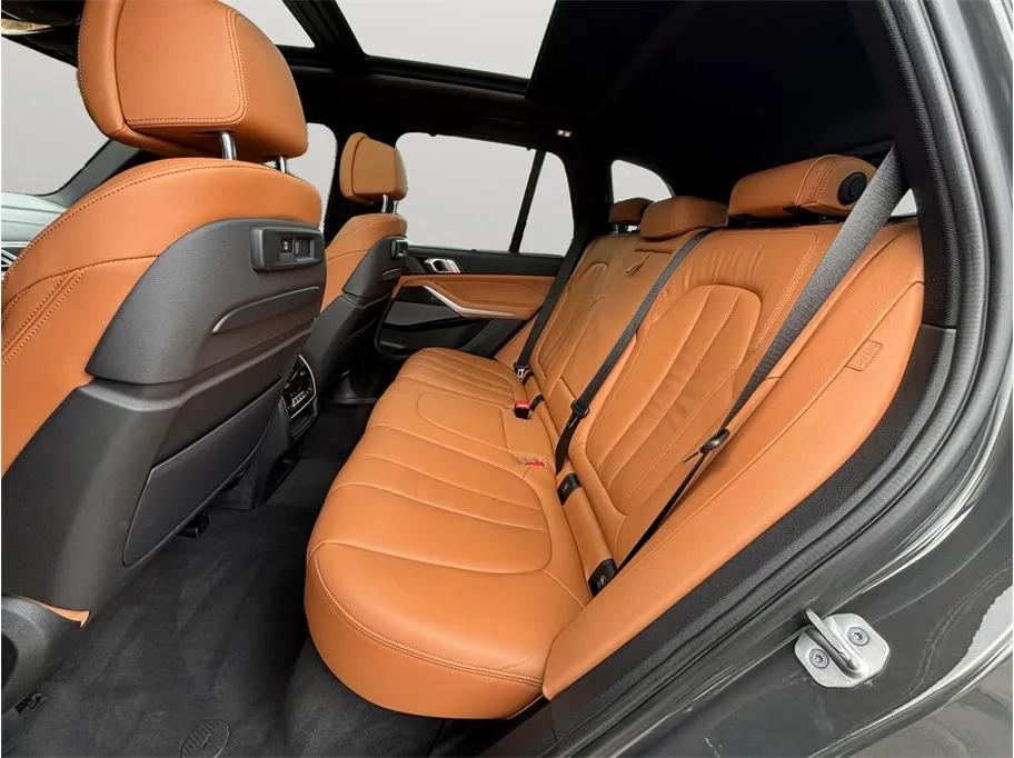 BMW X5 photo 43
