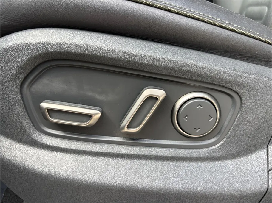 Rivian R1T photo 19