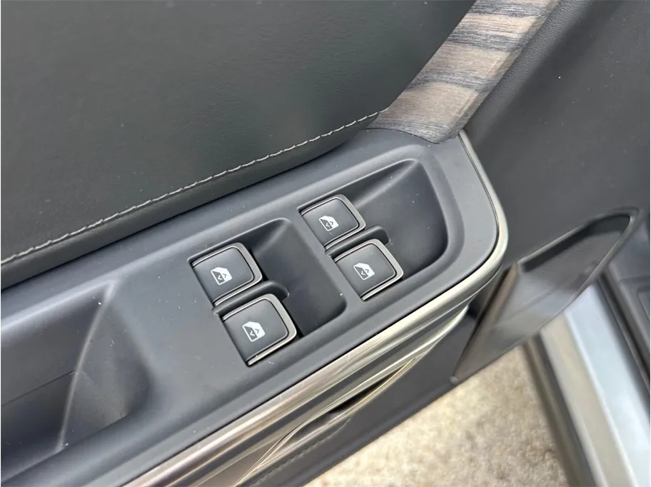 Rivian R1T photo 21