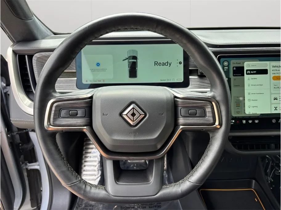 Rivian R1T photo 23