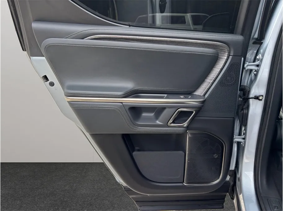 Rivian R1T photo 34