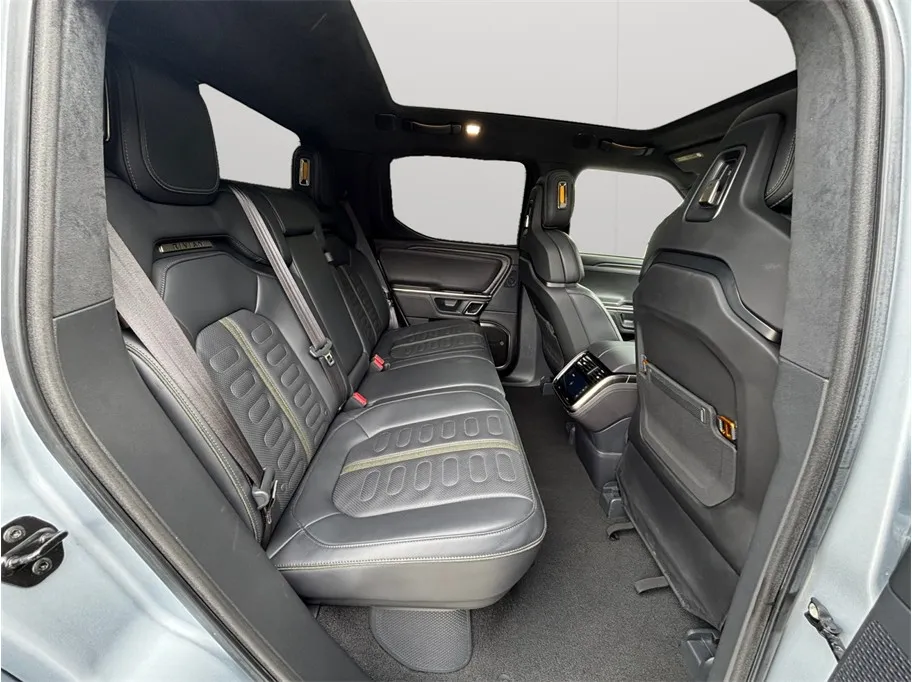 Rivian R1T photo 40