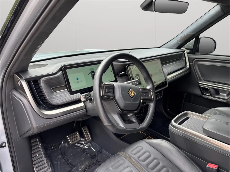 Rivian R1T photo 6