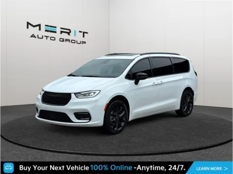 More photos of 2024 Chrysler Pacifica Limited Van 4D at Merit Auto Group Atlantic, FL