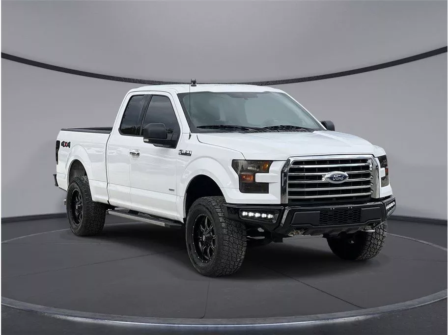 2017 Ford F-150 XLT Pickup 4D 6 1/2 ft for sale in Jacksonville, FL