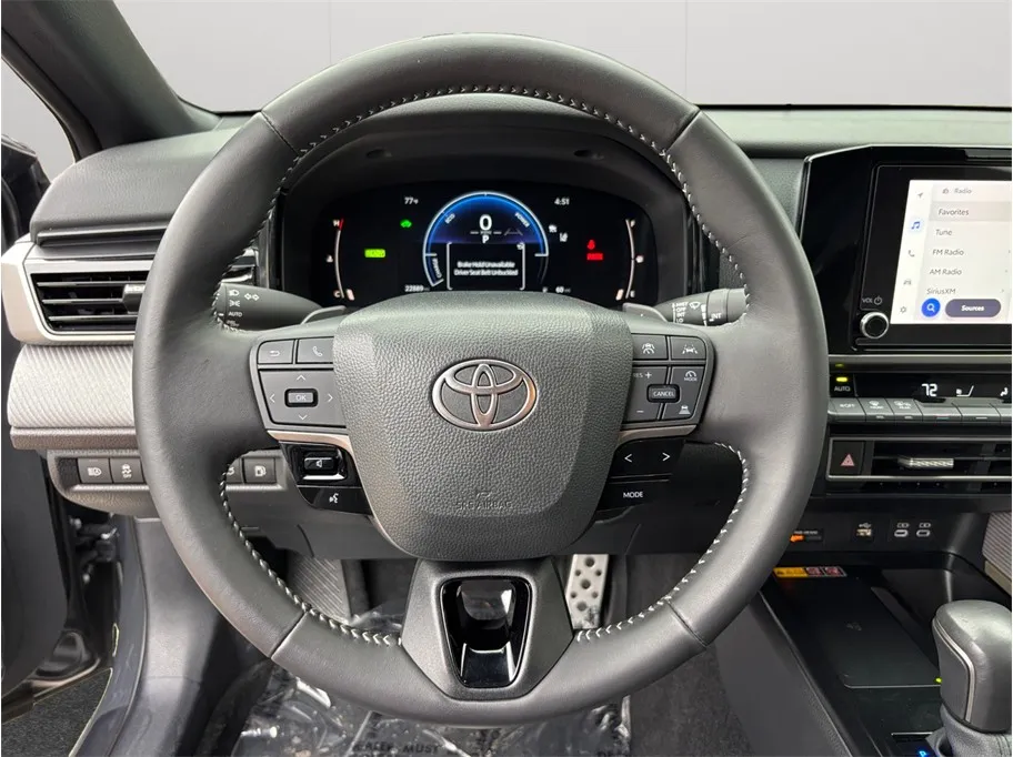 Toyota Camry photo 21