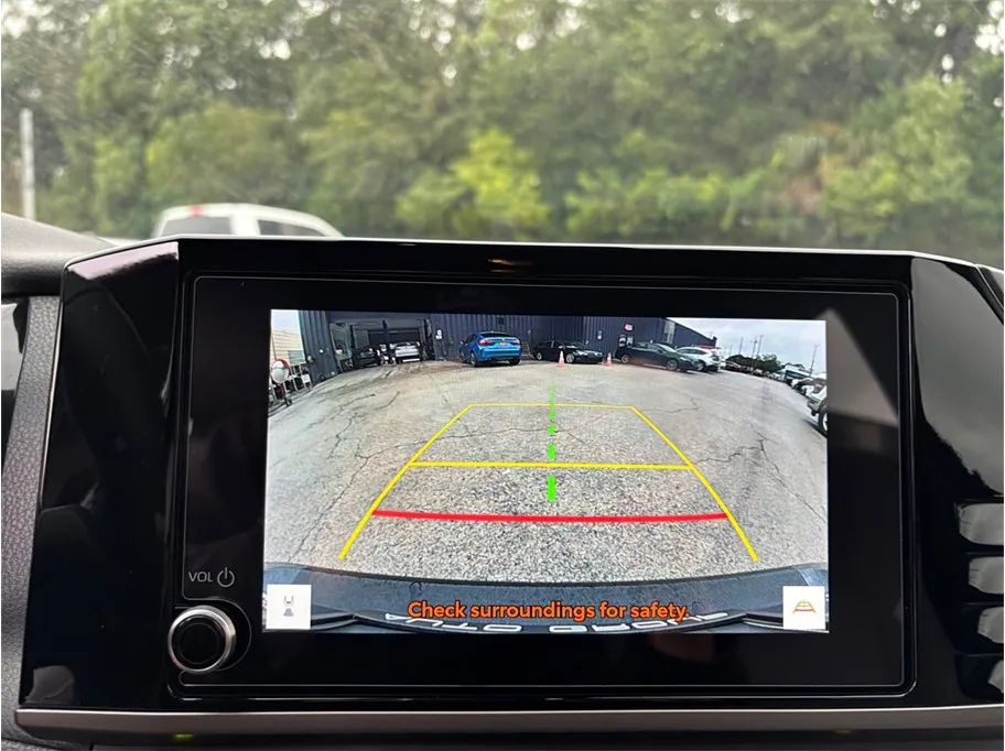 Toyota Camry photo 26