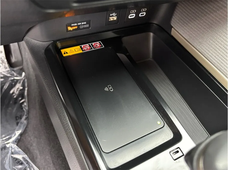 Toyota Camry photo 28