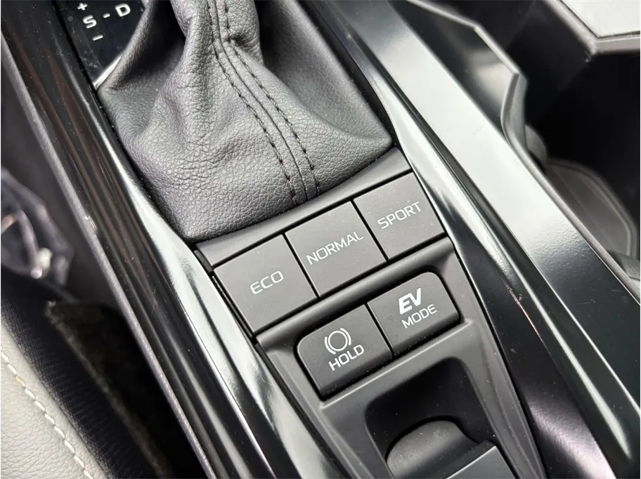 Toyota Camry photo 29