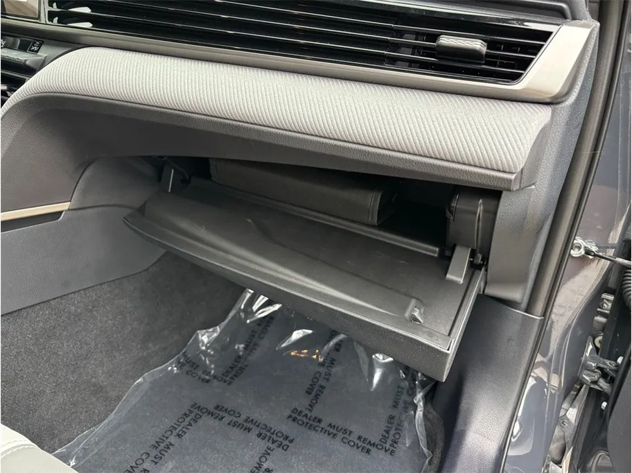 Toyota Camry photo 38