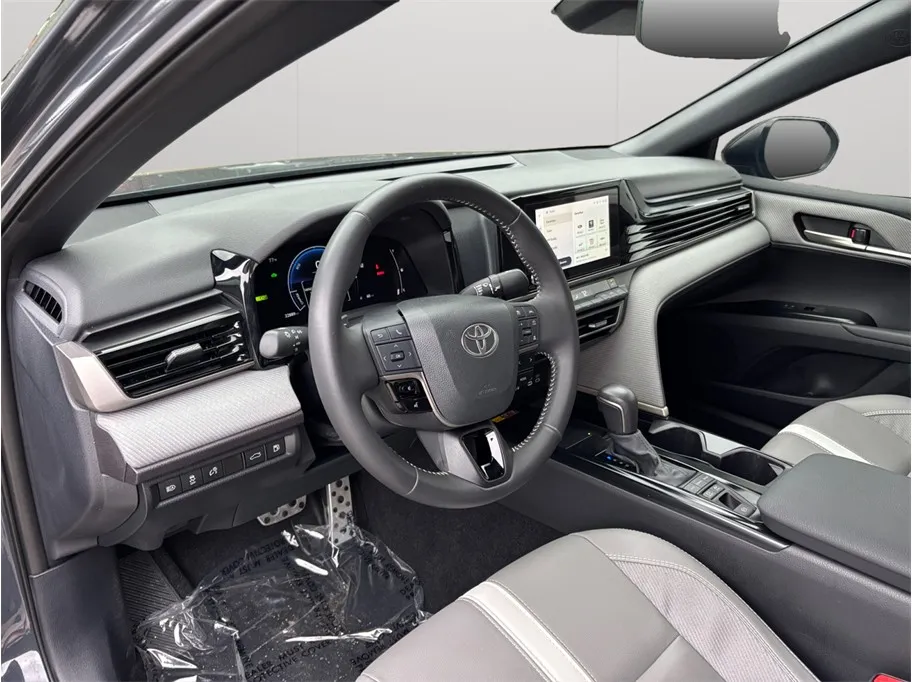 Toyota Camry photo 6